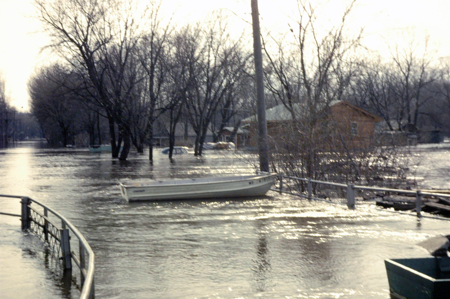 From Tribune files: Photos from the Great Flood of 1965